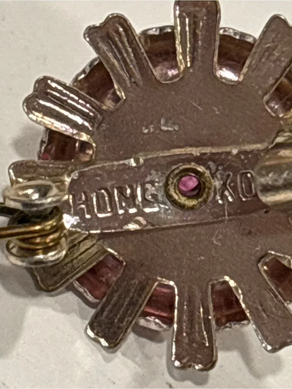 Vtg‎ 1950s Sunburst Brooch Pink Rhinestone Mid-Century Starburst Pin Hong Kong